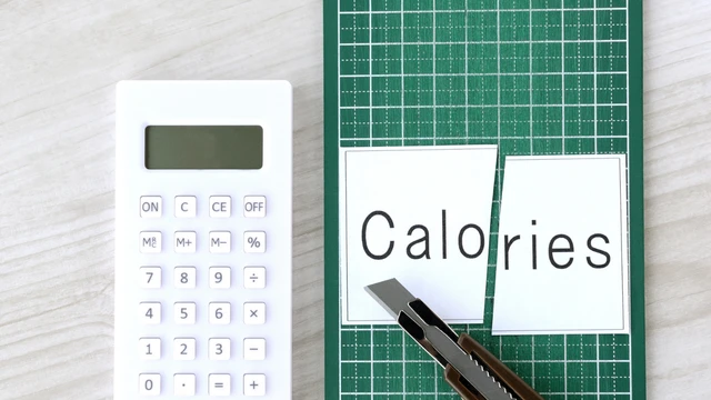1 phút plank đốt bao nhiêu calo? Sự thật về hiệu quả giảm cân bạn cần biết