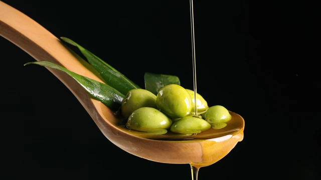 1 thìa dầu ô liu mỗi ngày: Huyết áp có thể biến chuyển thế nào?