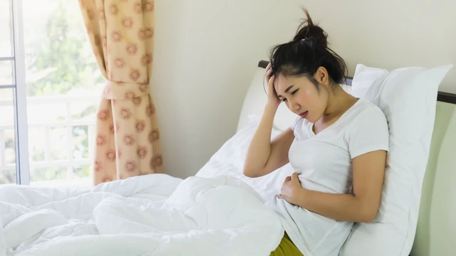 Bà bầu khó tiêu nên uống gì? Gợi ý 7 thức uống giúp mẹ bầu tiêu hóa dễ dàng