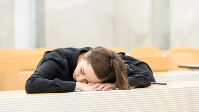 Ngủ rũ là gì? Những điều cần biết về ngủ rũ