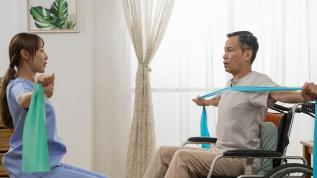Rối loạn vận động là gì? Triệu chứng, nguyên nhân, chẩn đoán và điều trị