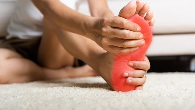 Viêm khớp phản ứng: Dấu hiệu, nguyên nhân, phương pháp chẩn đoán, điều trị và phòng ngừa