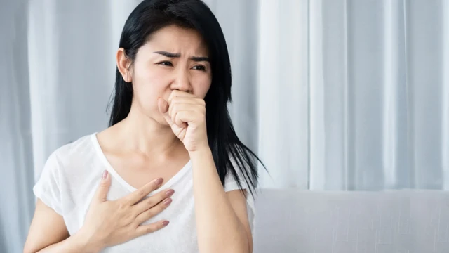 Bệnh phổi tắc nghẽn mạn tính và hen phế quản: Khác biệt và cách chăm sóc