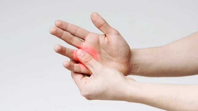 Các bài tập chữa tê tay dễ thực hiện tại nhà