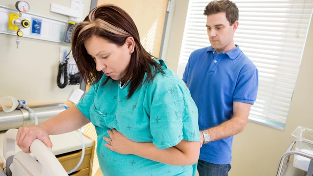 Các phương pháp giảm đau khi sinh thường mẹ bầu cần biết
