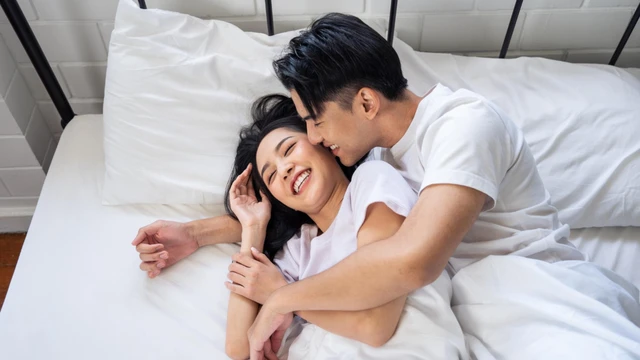 Cắt bao quy đầu bao lâu thì quan hệ được? Lưu ý cần biết