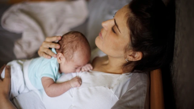Chăm sóc sức khỏe thể chất và tinh thần trong thời kỳ hậu sản