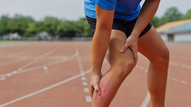Chuột rút bắp chân: Nguyên nhân, dấu hiệu và cách xử lý hiệu quả
