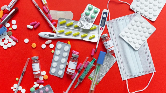 Có cần dùng thuốc điều trị virus RSV không? Khi nào cần đi khám?