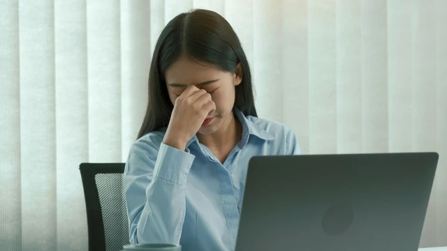 Cơ thể mệt mỏi không có sức lực: Nguyên nhân và cách cải thiện