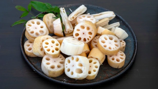 Củ sen ăn sống được không? Công dụng của củ sen đối với sức khỏe