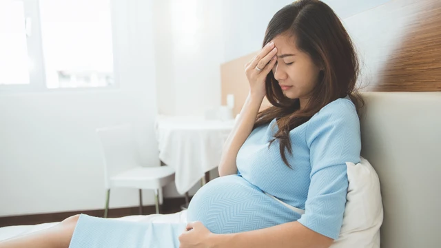 Dấu hiệu nội tiết kém khi mang thai: Nhận biết sớm để bảo vệ mẹ và bé