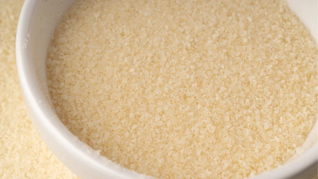Gelatin là gì? Công dụng của gelatin đối với sức khỏe và vai trò trong vắc xin