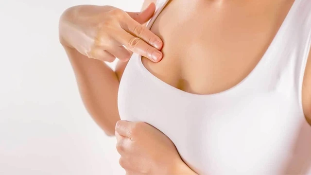 Hiện tượng đau nhói nhói ở vú là gì? Nguyên nhân do đâu?
