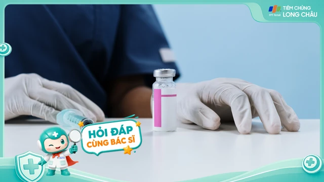 [Hỏi đáp] Tiêm vắc xin sớm hơn lịch có sao không?