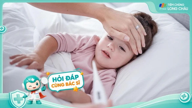 Trẻ đang bị ốm có tiêm vắc xin thủy đậu được không?