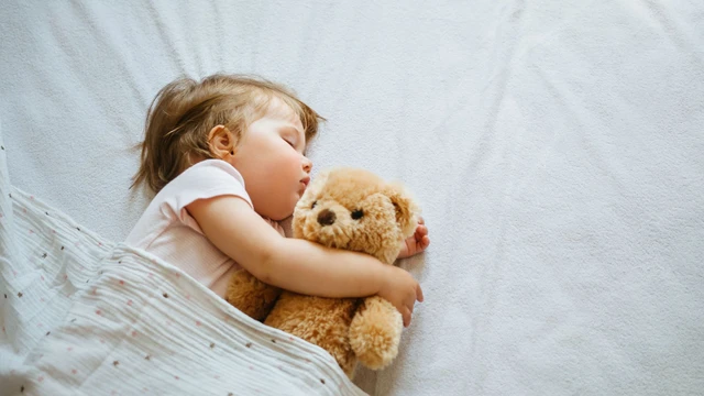 Khủng hoảng ngủ ở trẻ nhỏ: Hiện tượng thường gặp và cách hỗ trợ hiệu quả