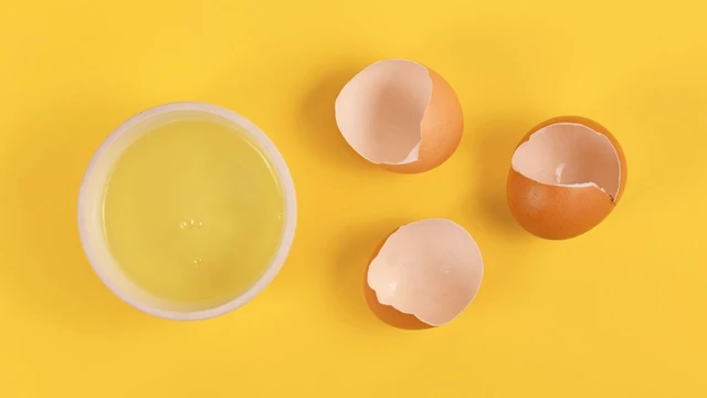 Lòng trắng trứng bao nhiêu protein? Giá trị dinh dưỡng và cách sử dụng an toàn 