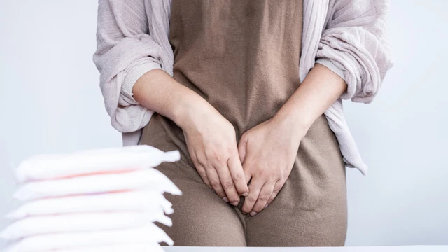 Mẹ bầu bị ngứa vùng kín 3 tháng đầu: Nguyên nhân, mức độ nguy hiểm và cách xử lý 