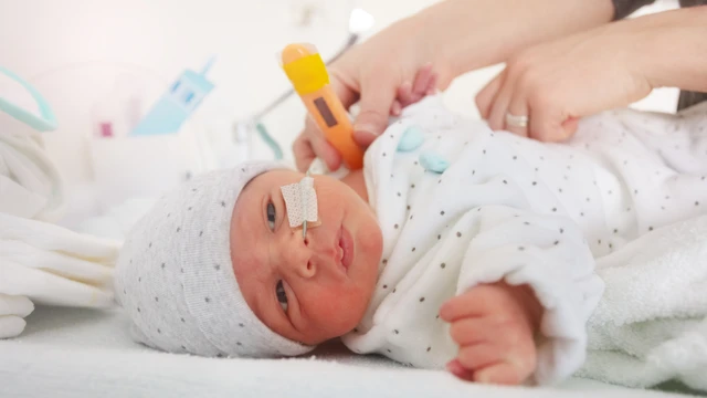 Ngừng thở ở trẻ sinh non nguyên nhân dấu hiệu và cách xử trí an toàn