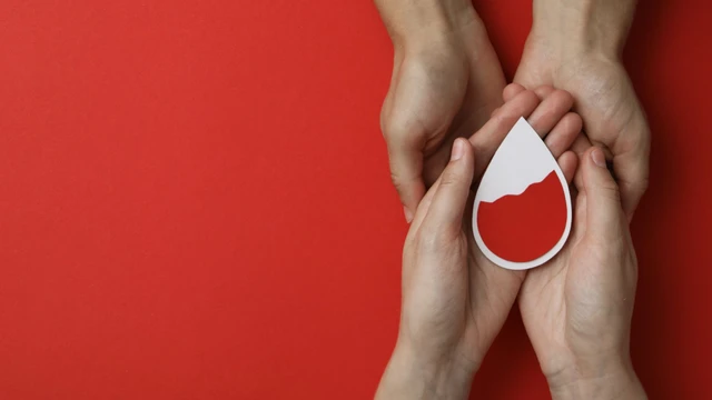 Nhóm máu O+ là gì? Đặc điểm, mức độ phổ biến và khả năng truyền/nhận máu