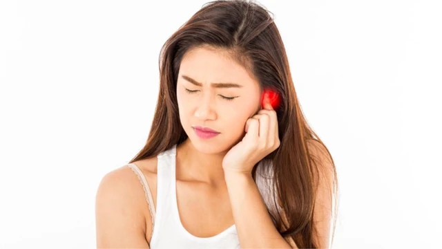 Nổi mụn nước ở vành tai do đâu? Cách điều trị và phòng ngừa hiệu quả