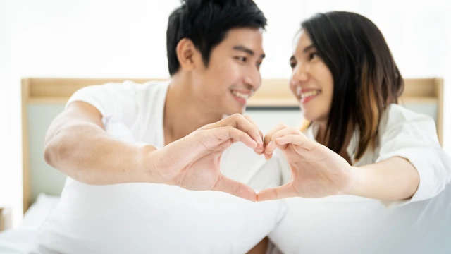 Quan hệ nhiều có bị vô sinh không​? Tần suất lý tưởng để dễ thụ thai