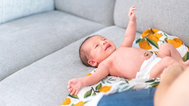 Rốn trẻ sơ sinh bị chảy máu có phải là dấu hiệu nguy hiểm không?