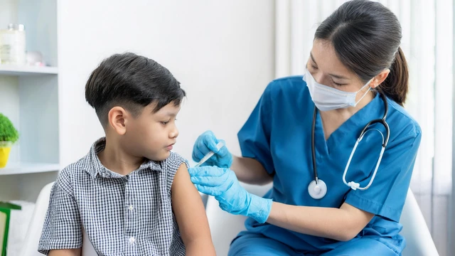 Tác dụng phụ của vắc xin Barycela: Những điều phụ huynh cần biết