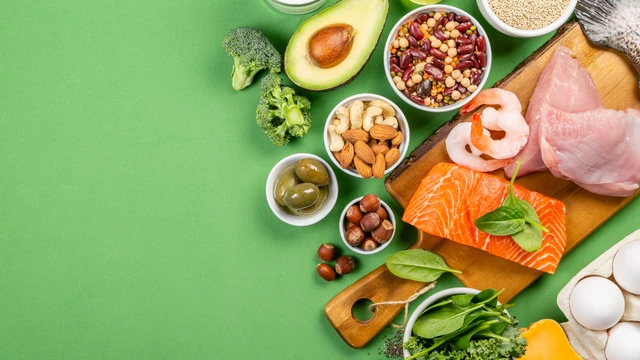 Tại sao chúng ta cần phải ăn nhiều loại thức ăn khác nhau?