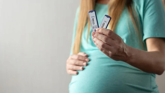 Tầm soát viêm gan B ở phụ nữ mang thai: Khi nào cần và làm những xét nghiệm gì?