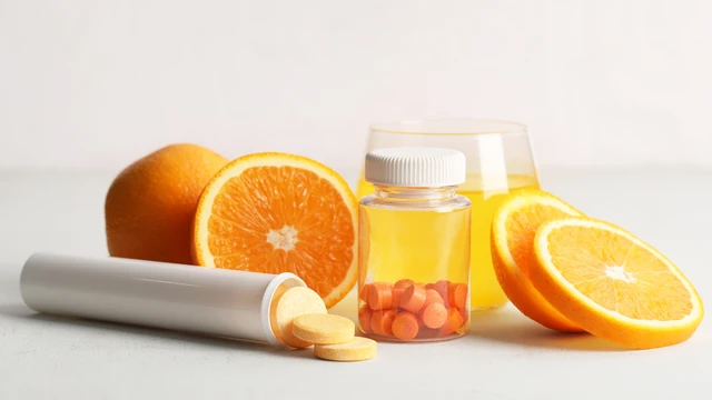 Thiếu vitamin C gây bệnh gì? Dấu hiệu nhận biết và cách phòng tránh thiếu hụt