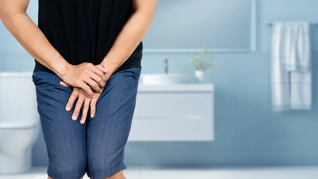 Tiểu không tự chủ là gì? Nguyên nhân, triệu chứng và cách phòng ngừa