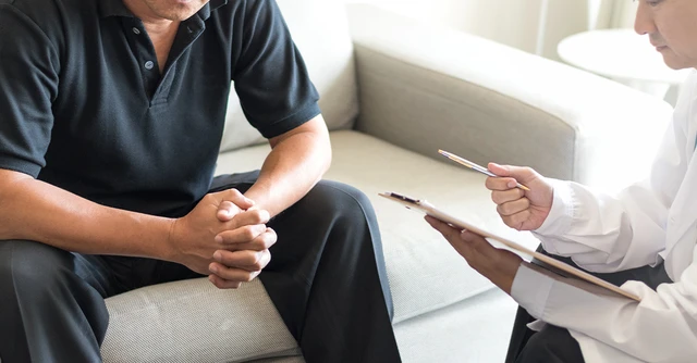 Sùi mào gà ở nam: Nguyên nhân, dấu hiệu và cách phòng ngừa hiệu quả