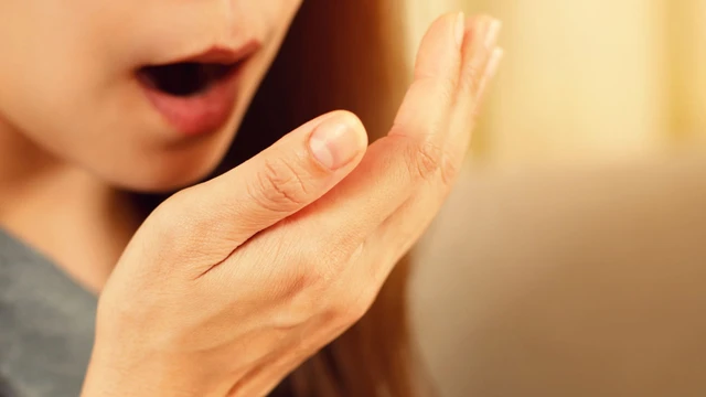 8 cách trị hôi miệng từ bên trong hiệu quả và nhanh chóng