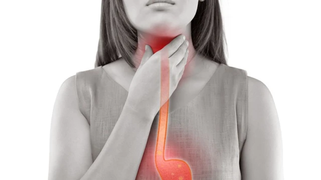 Trào ngược dạ dày nằm nghiêng bên nào? Tư thế ngủ đúng giúp giảm ợ nóng hiệu quả