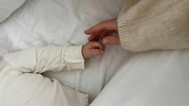 Trẻ bị dị ứng thời tiết nổi mề đay: Nguyên nhân, dấu hiệu và cách chăm sóc đúng