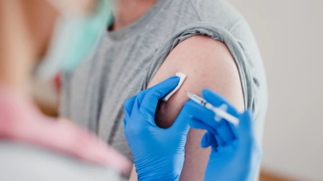 Vắc xin cúm GC Flu là gì? Thông tin và các tác dụng phụ thường gặp