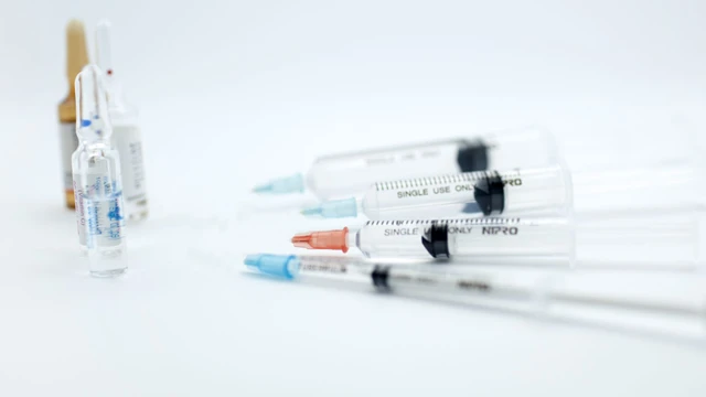 Vắc xin viêm màng não tiêm khi nào? Những thông tin cần biết