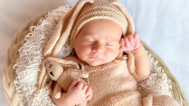 Vì sao trẻ sơ sinh bị vàng da vàng mắt và những điều ba mẹ cần lưu ý