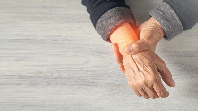 Viêm khớp nhiễm khuẩn là gì? Nguyên nhân, triệu chứng và cách điều trị