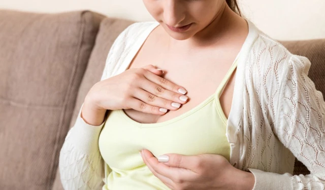 Xơ nang tuyến vú: Nguyên nhân, triệu chứng và cách điều trị