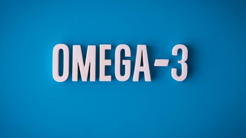 Cá hồi giàu omega-3, cung cấp hơn 2000mg EPA và DHA hỗ trợ não bộ và tim mạc