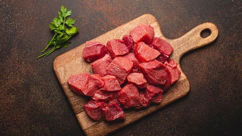 Hàm lượng protein thay đổi tùy theo từng phần thịt bò nạc hay mỡ
