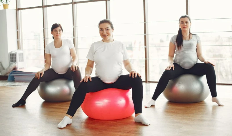 Các bài tập yoga cho bà bầu 3 tháng đầu​ giúp mẹ bầu ổn định tinh thần, ngủ ngon hơn