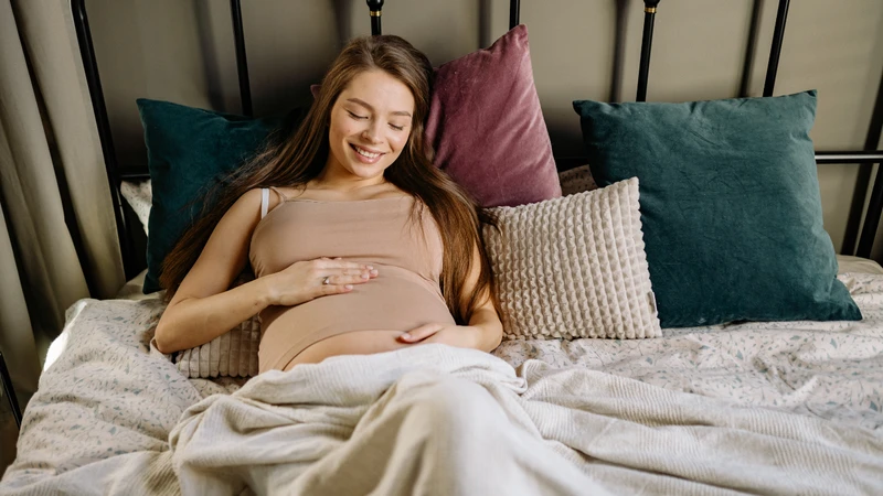 Theo dõi cử động thai khi thai nhi 18 tuần tuổi