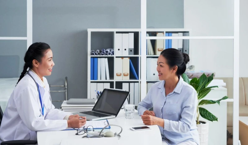 Nên tham khảo ý kiến bác sĩ trước khi tập nếu có các bệnh lý tim mạch, xương khớp