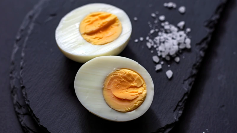 Lòng trắng trứng chủ yếu được cấu tạo từ nước và protein