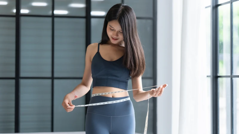 Hướng dẫn tính cân nặng chuẩn cho người cao 1m65 tại nhà