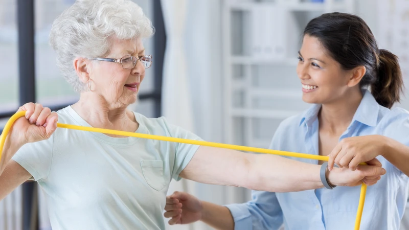 Tai biến liệt nửa người có hồi phục được không? Các biện pháp chữa trị hiệu quả 3